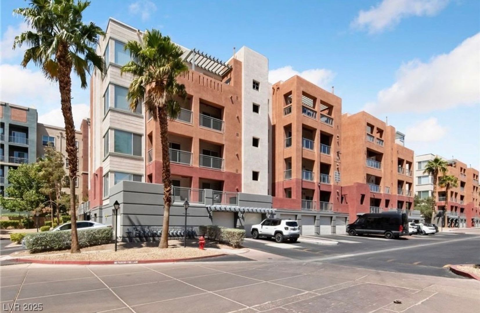 Charming Renovated 1BR Condo in Las Vegas with Garage UTILITIES INCLUDED – photo 5