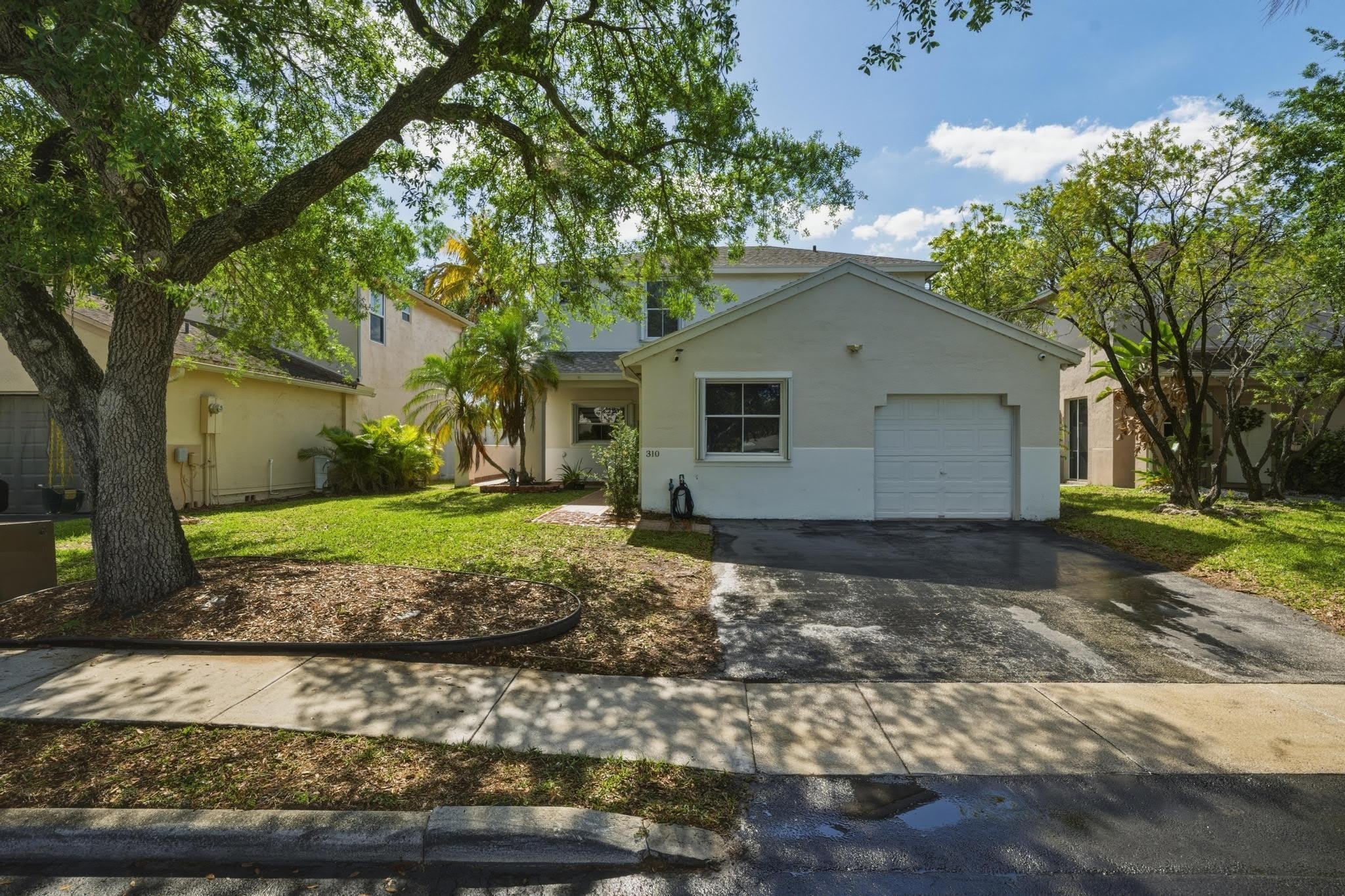 310 NW 207th Way – photo 3