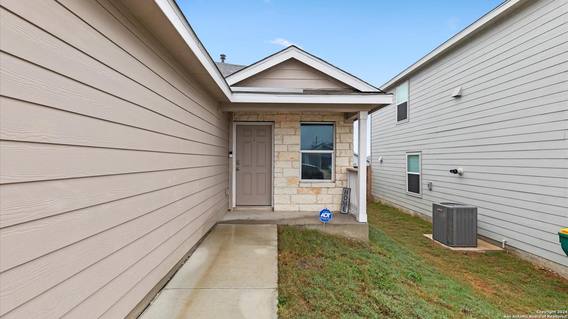 5315 Hornbeck – photo 2