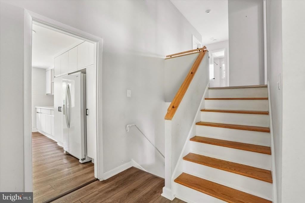 1910 Stone Ridge Lane – photo 3
