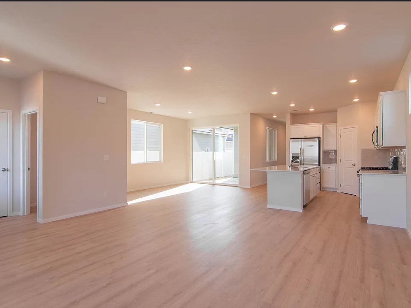 Liberty Lake 4 Bed 2.5 Bath home built 2022 with all the amenities. Ready this summer – photo 4