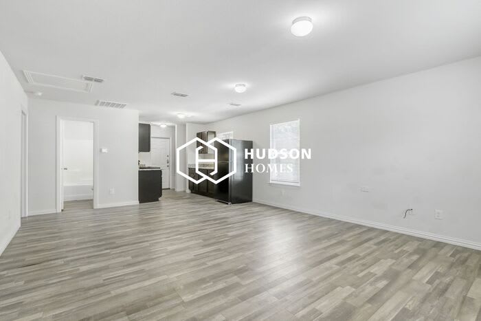 2525 North Tenneha Avenue – photo 5