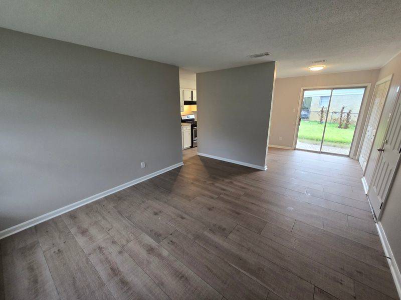 9220 Ricky Ln – photo 2