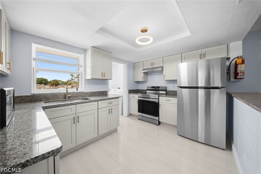 5454 8th Avenue – photo 5