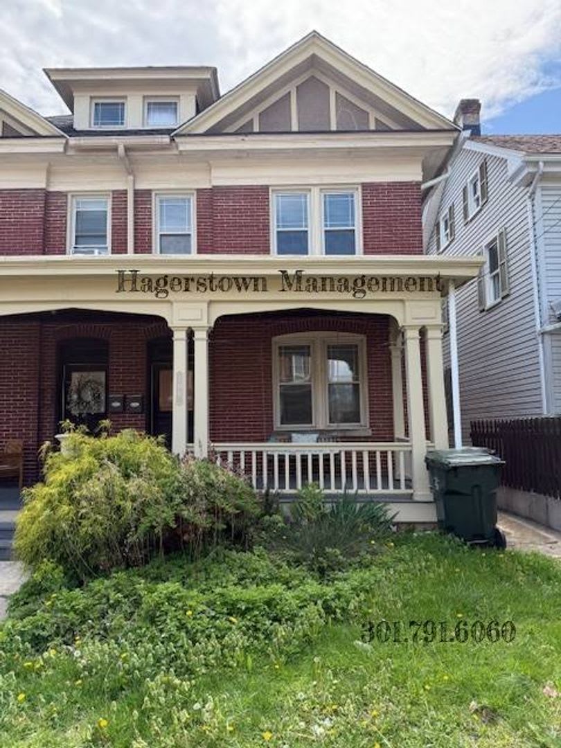 Beautiful 3 Br 1 Ba Duplex – photo 1