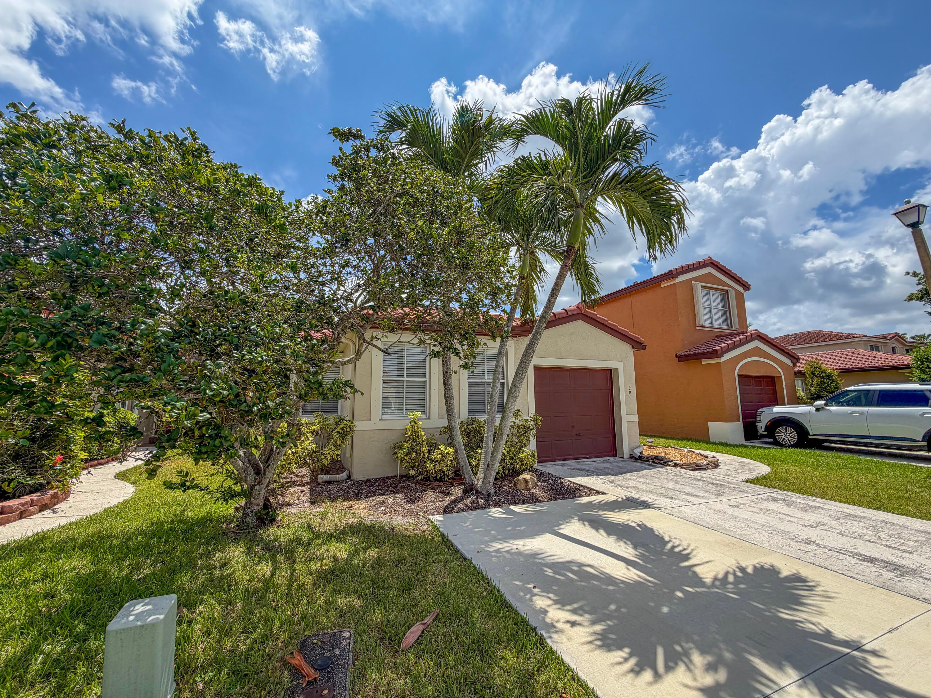 90 NW 42nd Way – photo 2