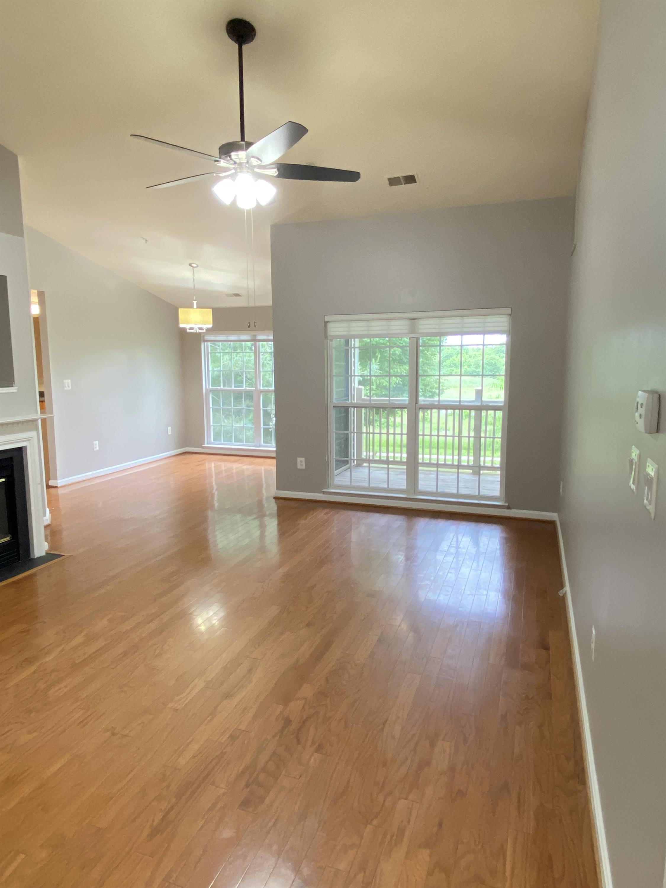 597 Cawley DriveUnit 3B – photo 3