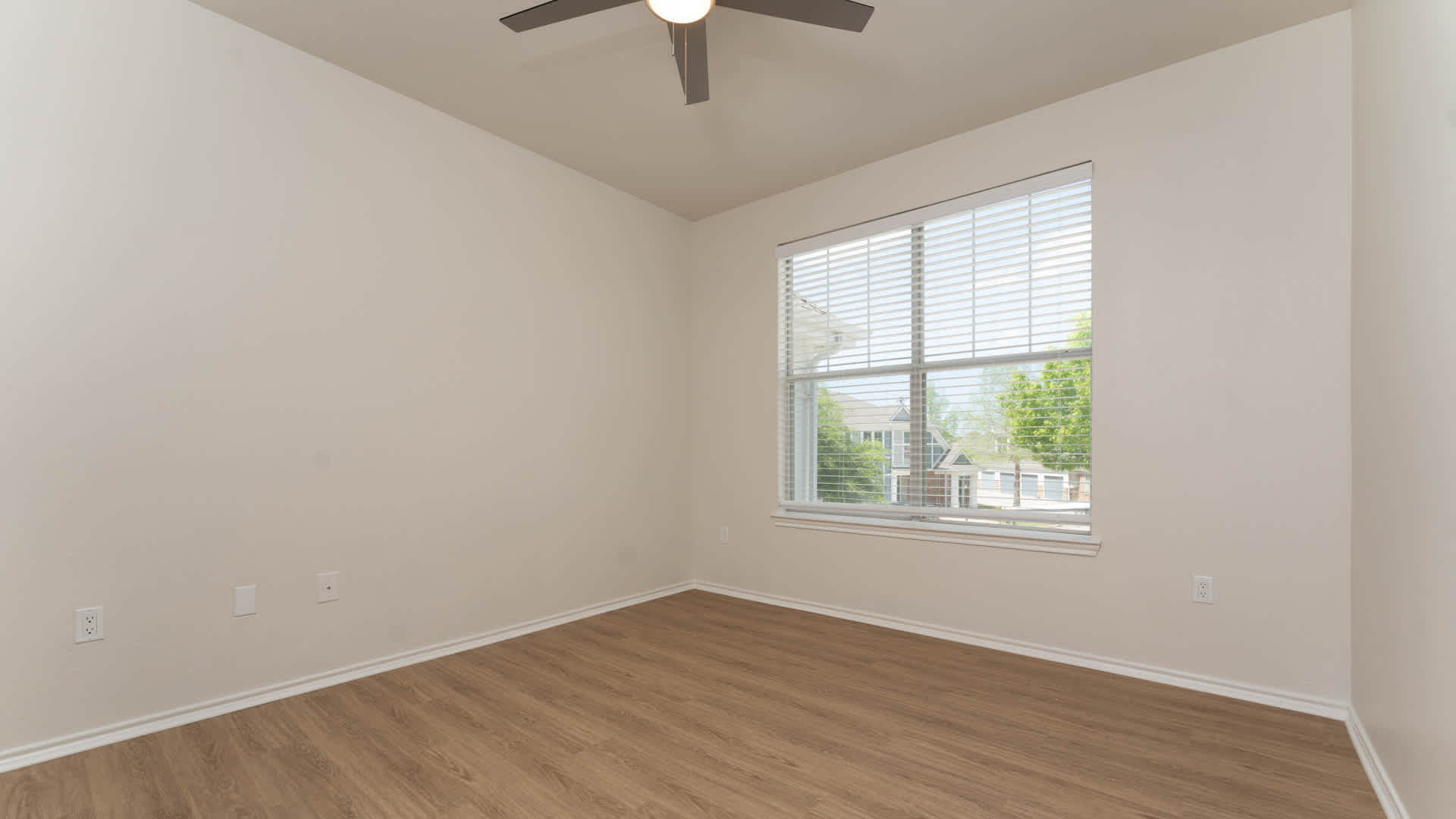 Kia Ora Park Apartments – photo 3