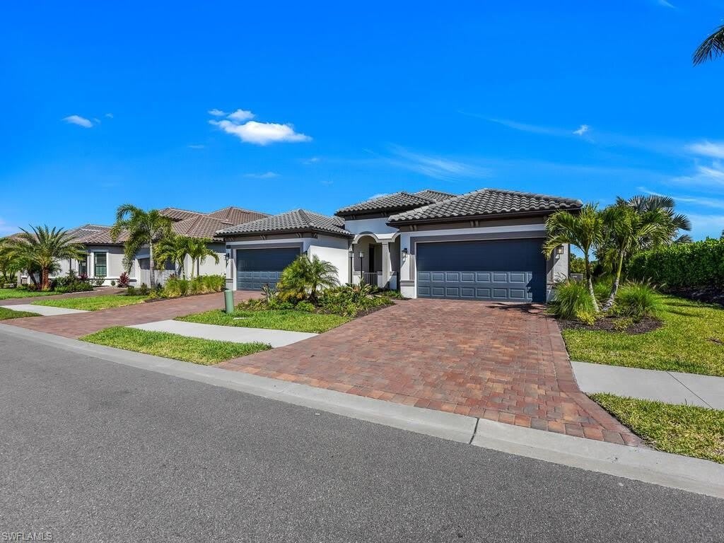 11694 Canal Grande Dr Lot 95 – photo 2