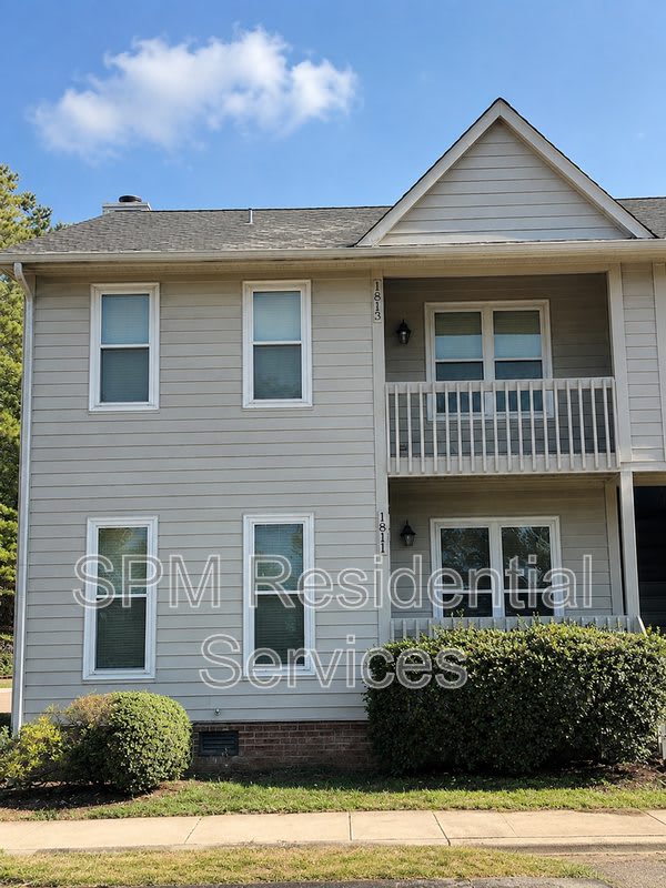 1811 Savannah Ct – photo 1