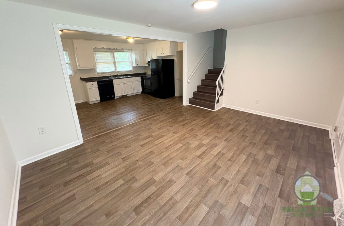 203 Daisy Drive – photo 2
