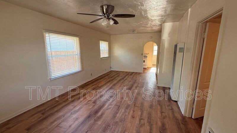 1541 Olive St – photo 2