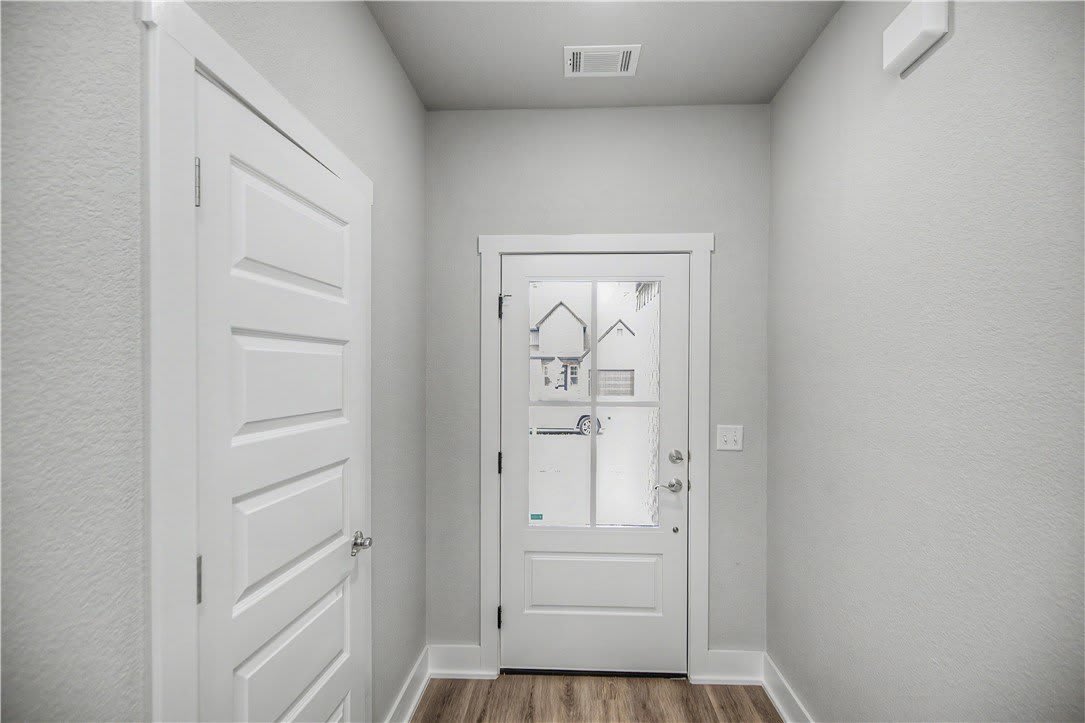 6803 SW Orange Avenue – photo 3