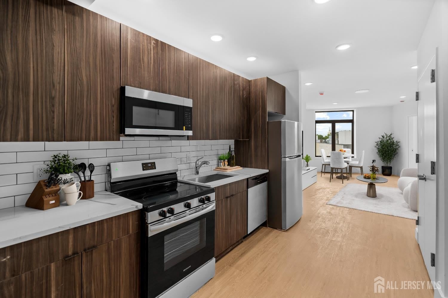 50 Easton Avenue – photo 2