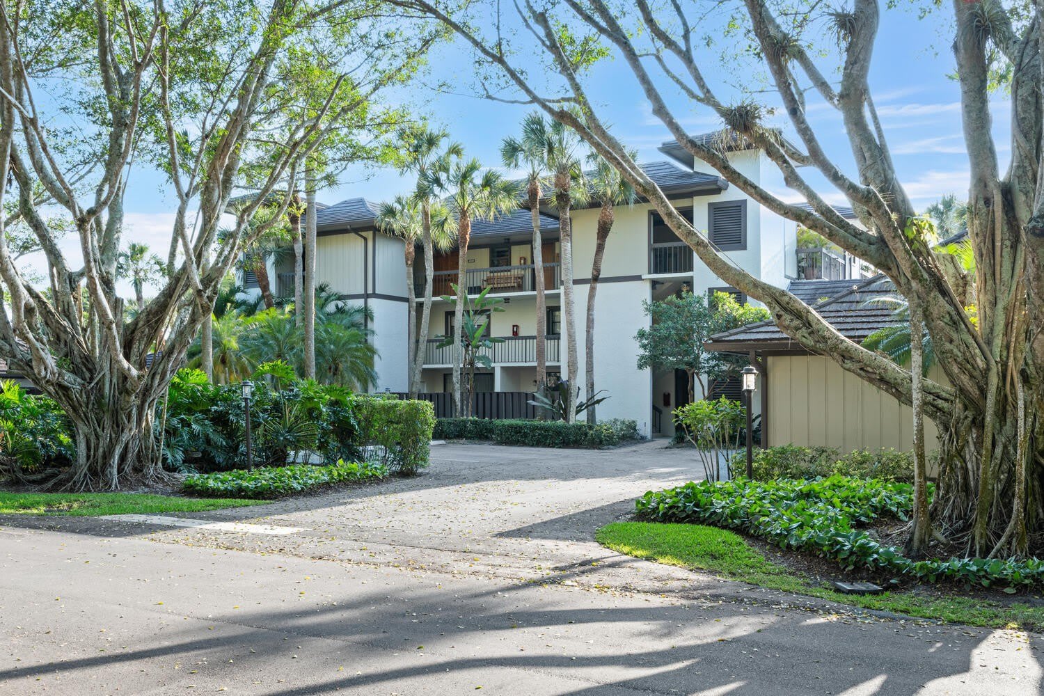 2785 Polo Island Drive J301 – photo 3