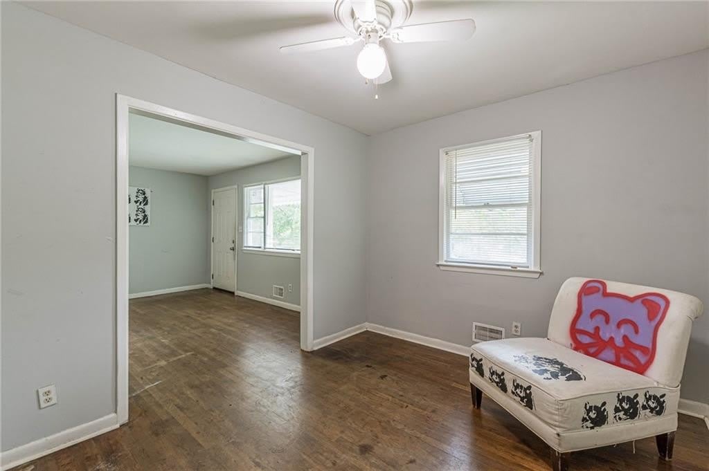 350 Brooks Avenue Sw – photo 5