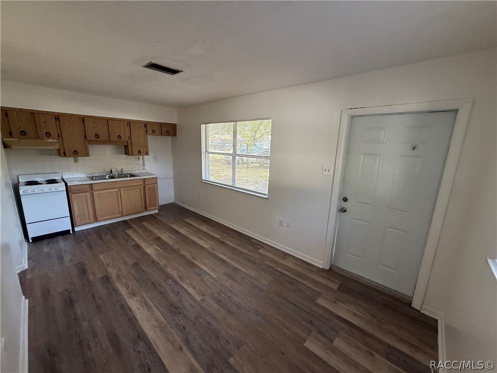 7125 W Porpoise Drive – photo 2