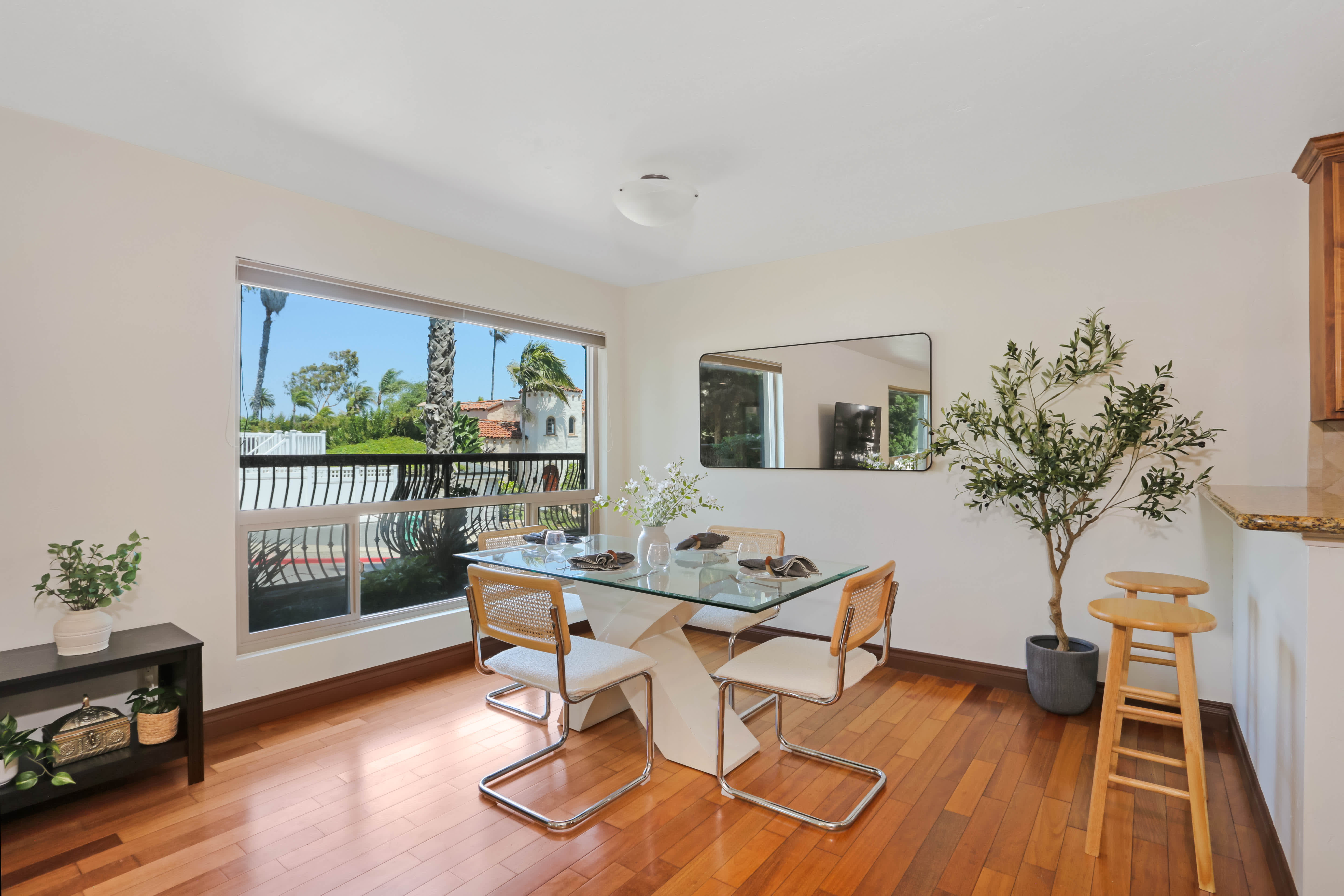 2955 Mccall St – photo 3