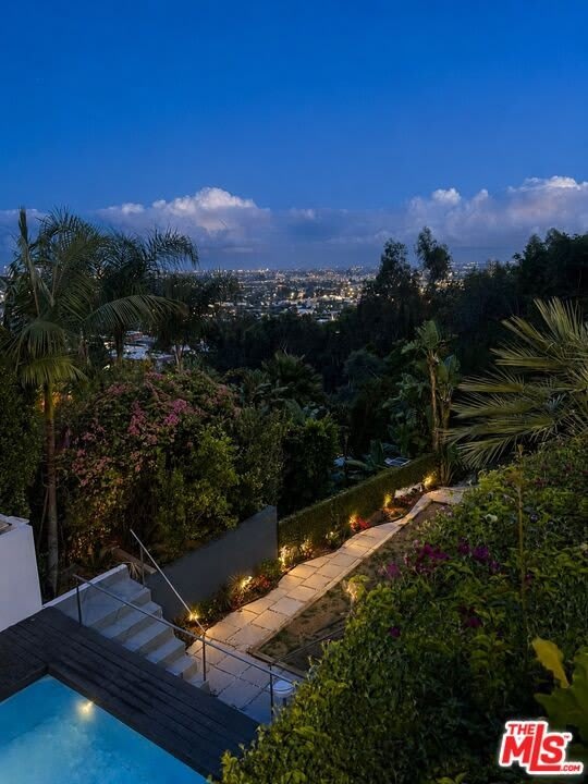 8380 HOLLYWOOD – photo 5