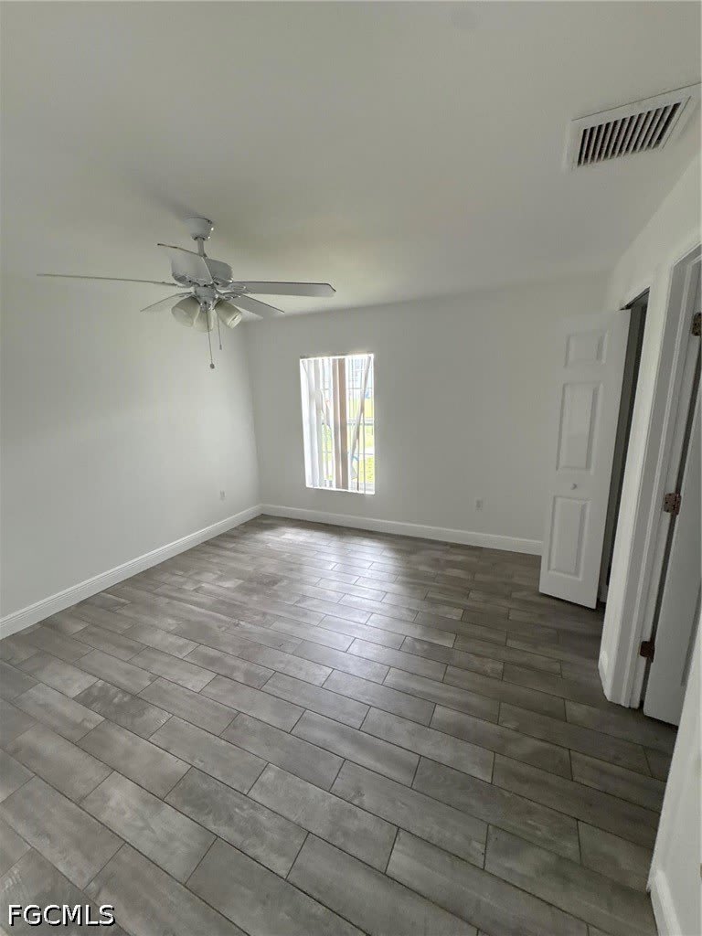 2430 Mansfield Avenue S – photo 4