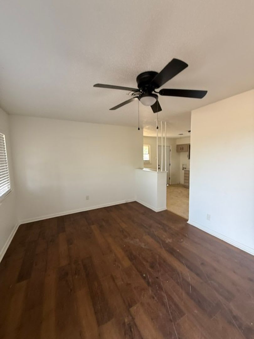 917 N DANVILLE DRIVE – photo 2