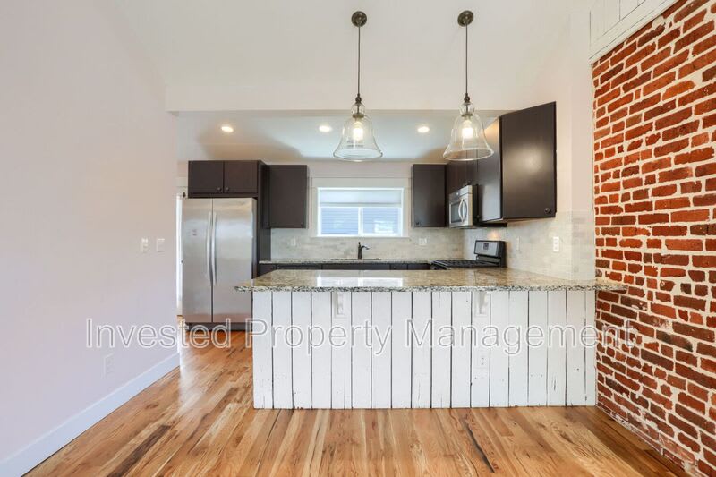 2820 N Josephine St – photo 5