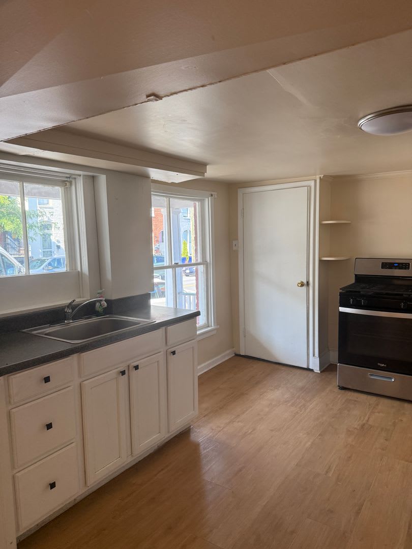 Spacious Rental In Downtown Frederick – photo 2