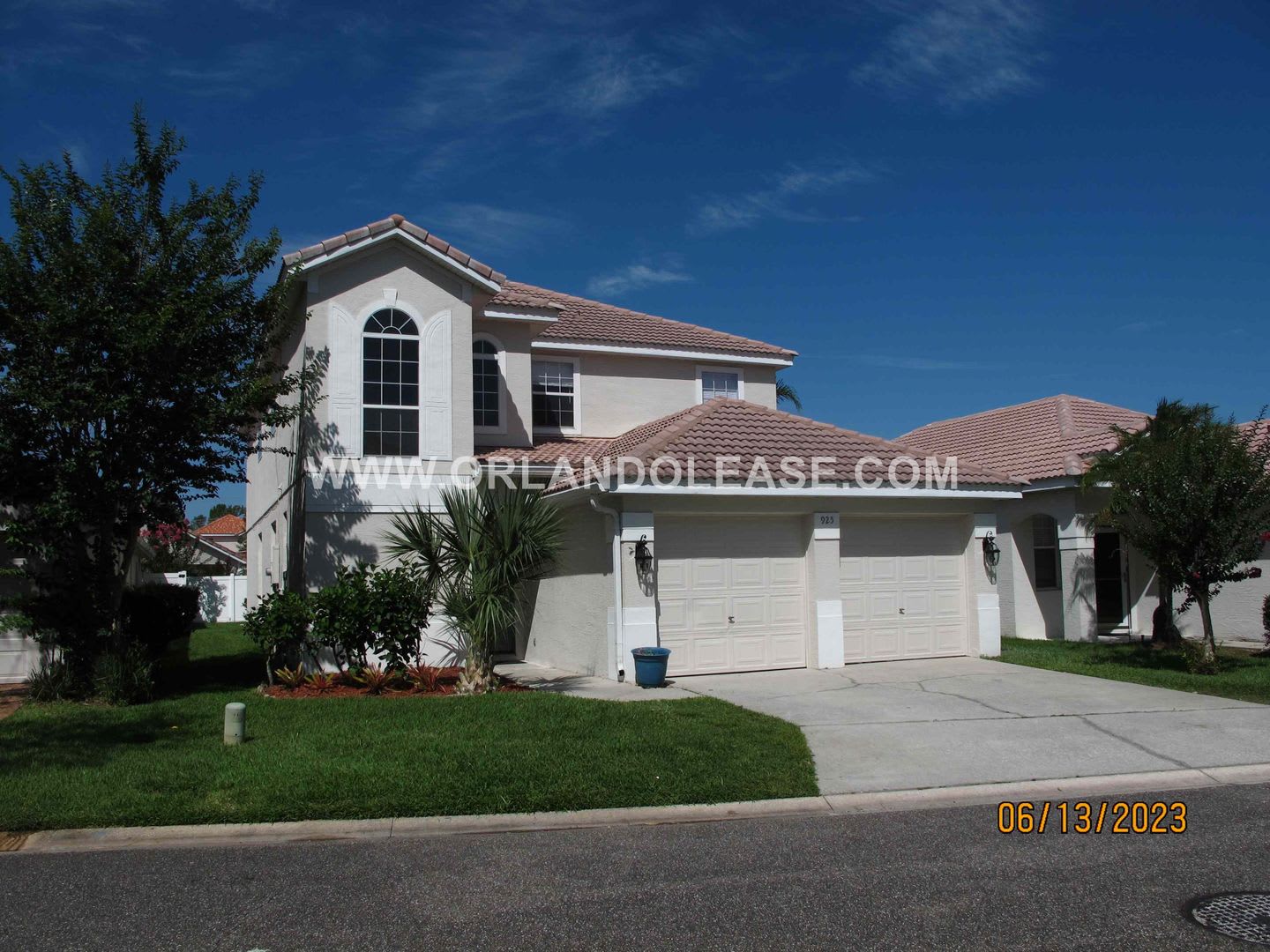 4 bed 2.5 bath home located in Greenbriar at Tuscawilla Community! – photo 1