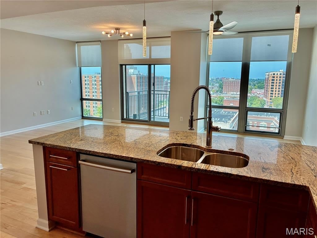 4909 Laclede Avenue – photo 5