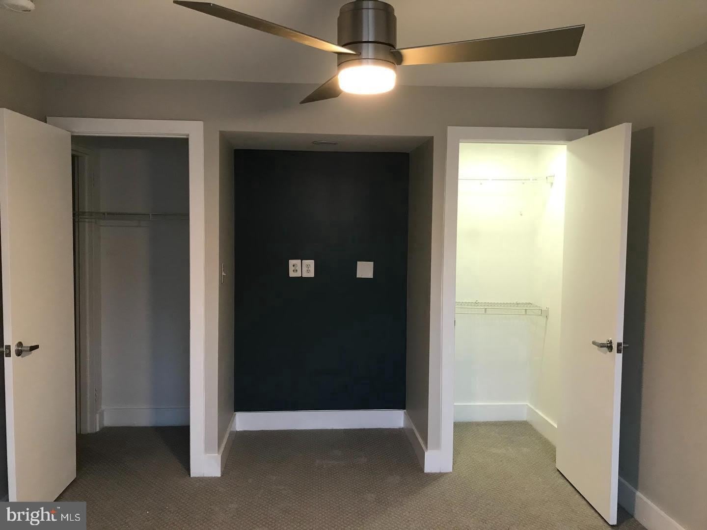 212 OAKWOOD Street SE – photo 5
