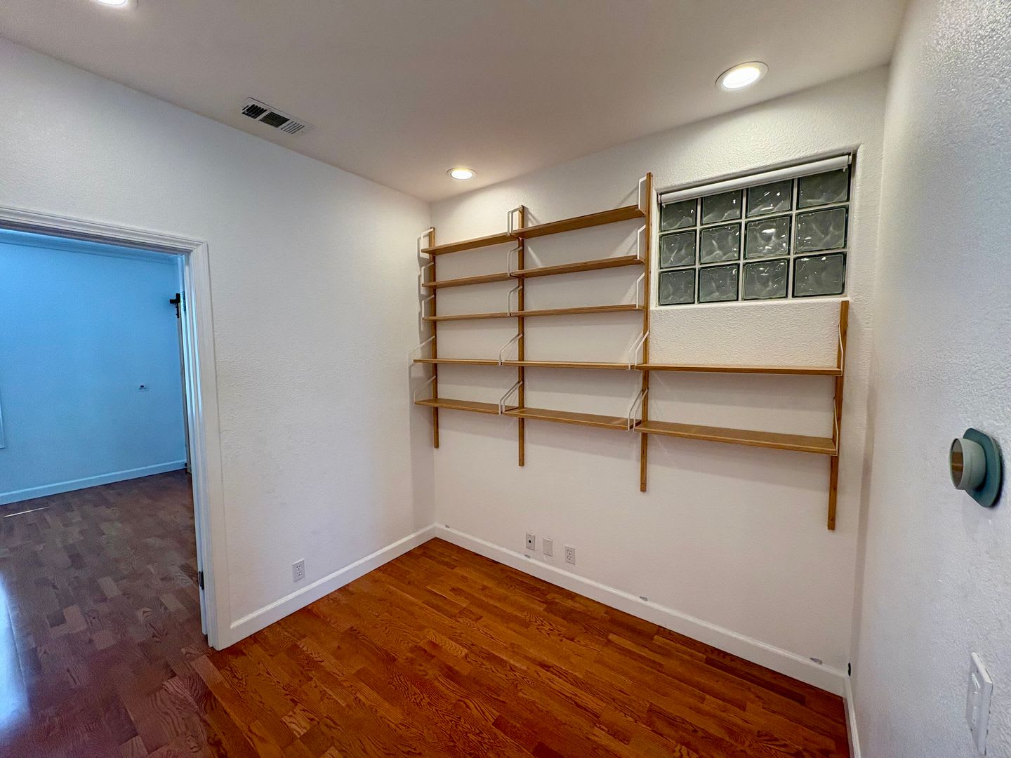 Convenient And Private Silicon Valley Townhouse – photo 3