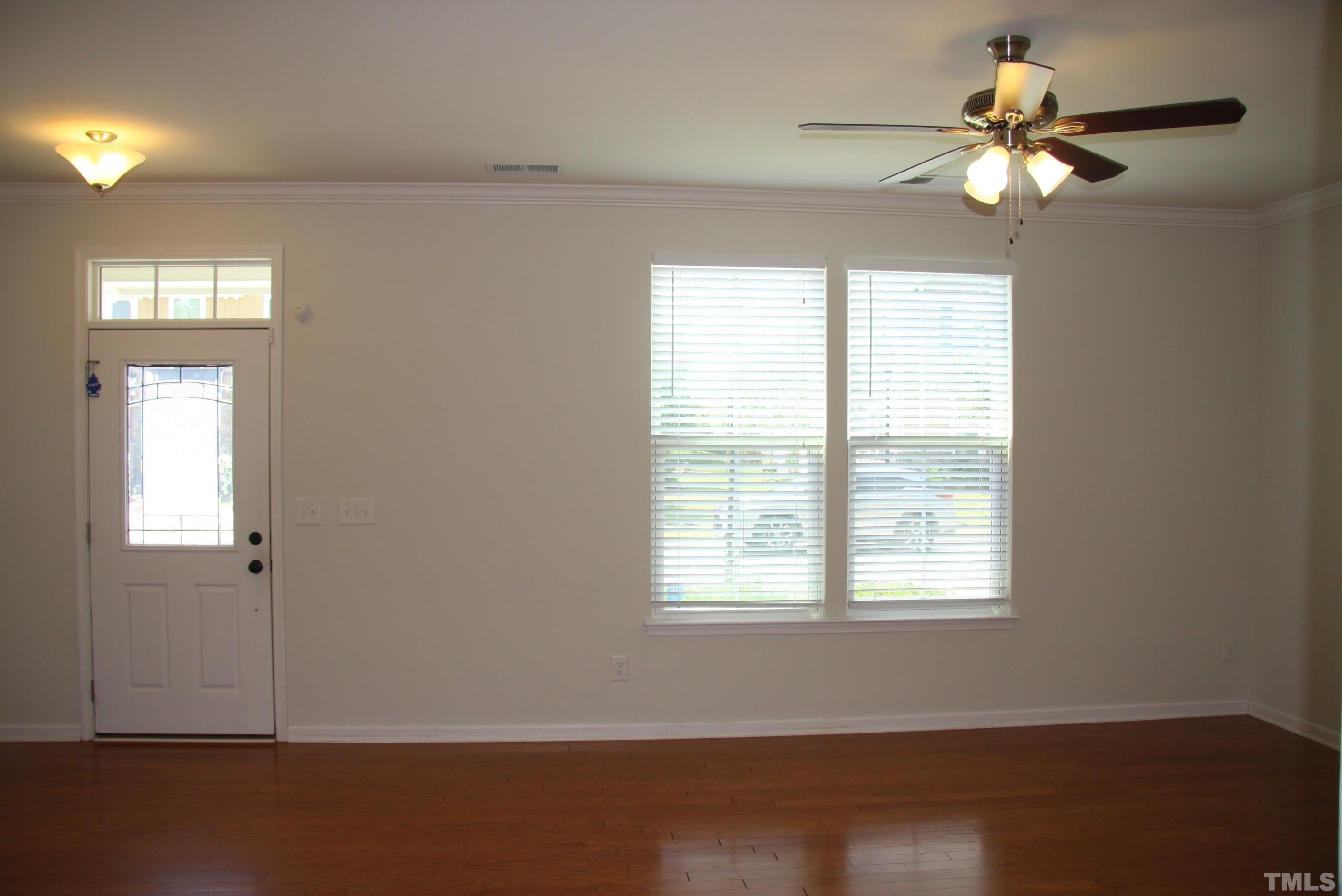 1012 Semora Lane – photo 2