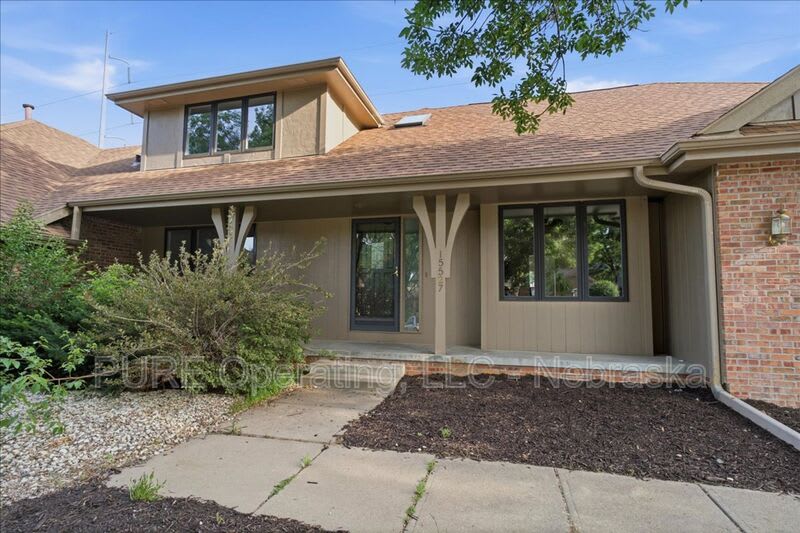 15527 Mason Cir – photo 2