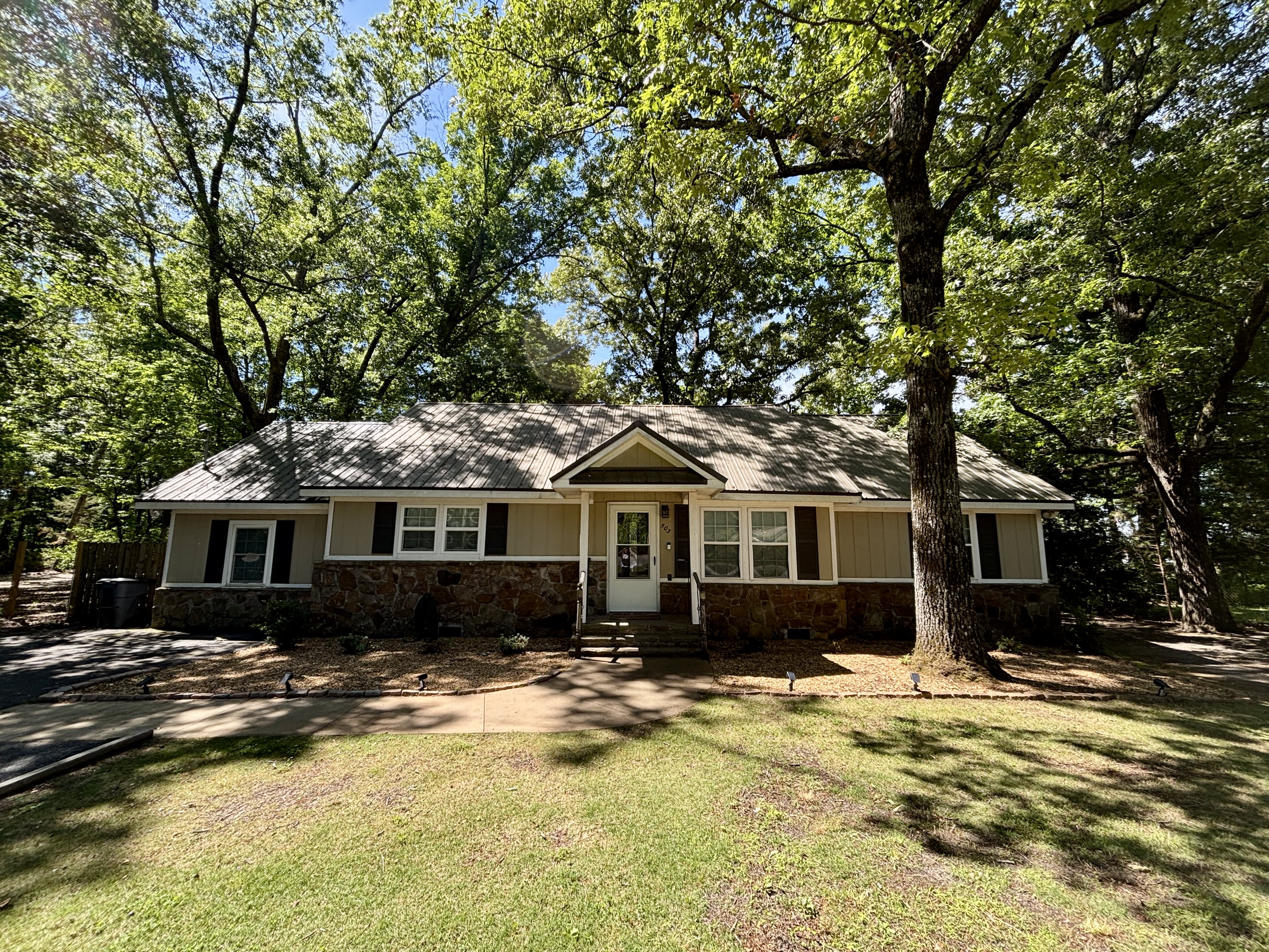 503 Lake Condy Rd – photo 1