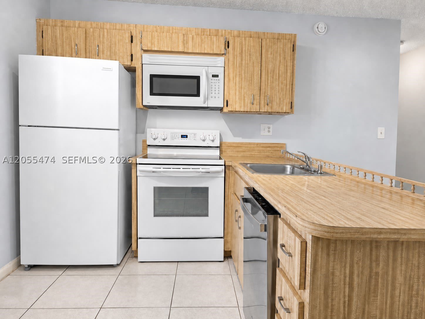 10355 NW 35th St – photo 5