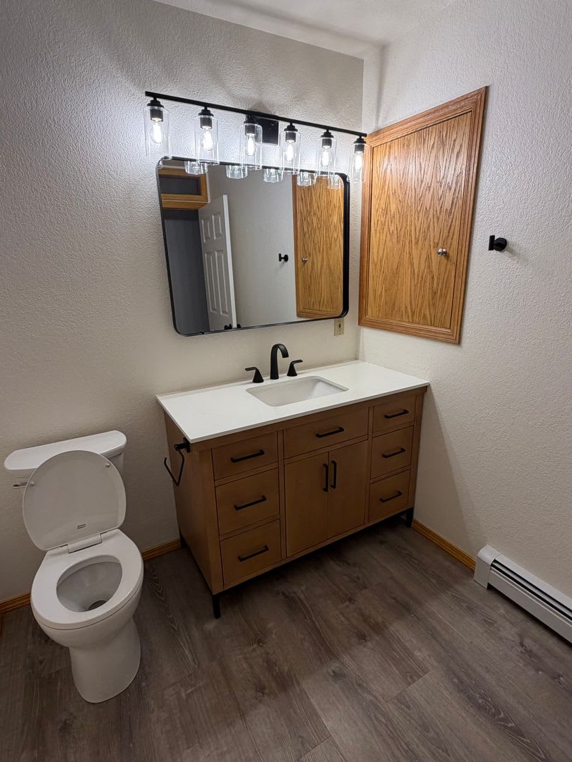 Remodeled and ready to be your home! – photo 3