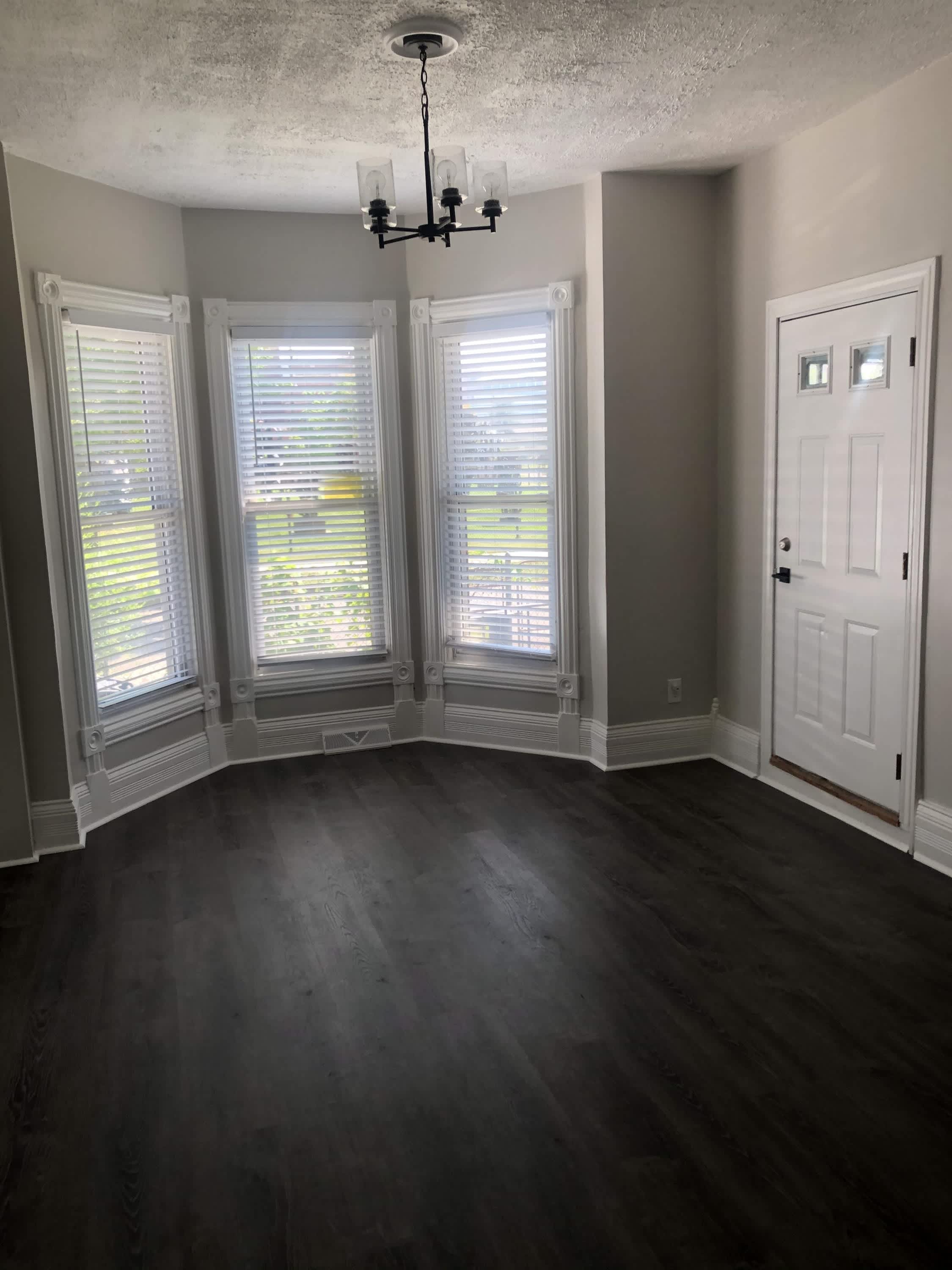 946 West Alexandrine Street – photo 3