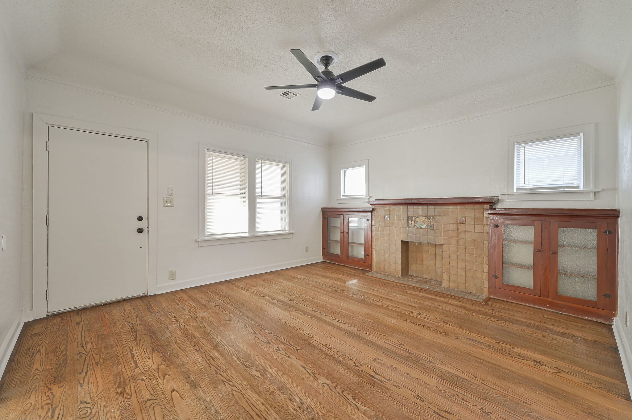 1805 Northwest 29th Street – photo 4