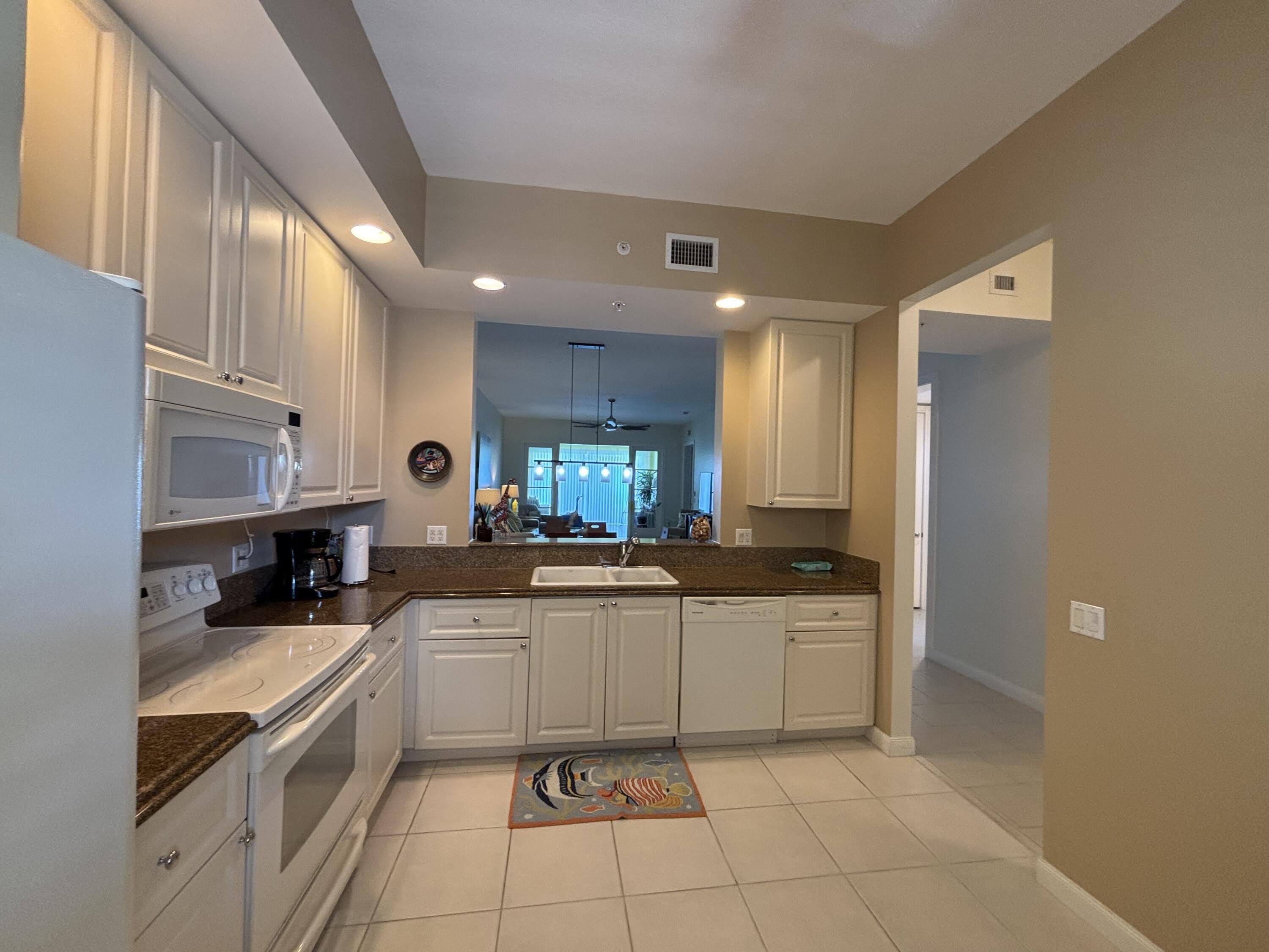 29 Harbour Isle W – photo 4