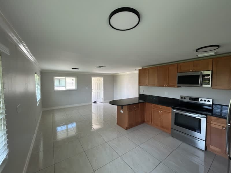 682 108th Avenue North – photo 3