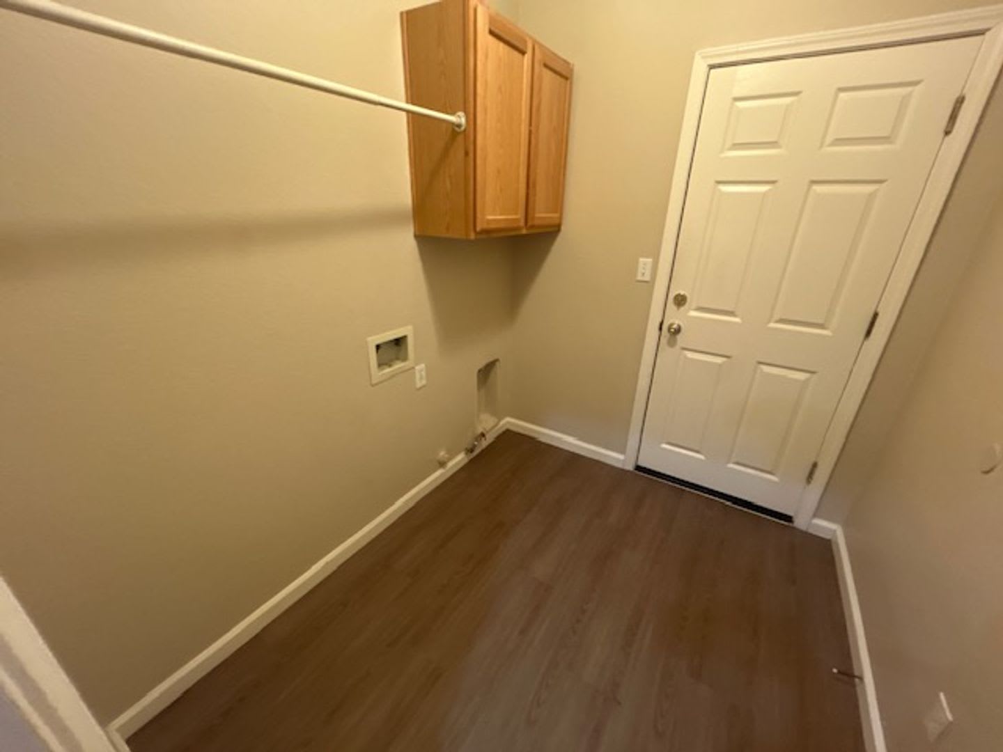 4 Bedroom 2.5 Bathroom in SW Visalia!! – photo 3