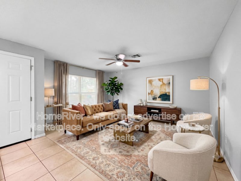 2213 E Emma St – photo 2