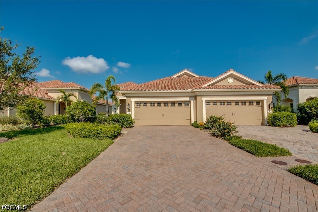 4420 Waterscape Lane – photo 1