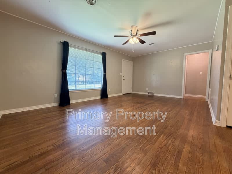 1722 Mattern Drive – photo 3