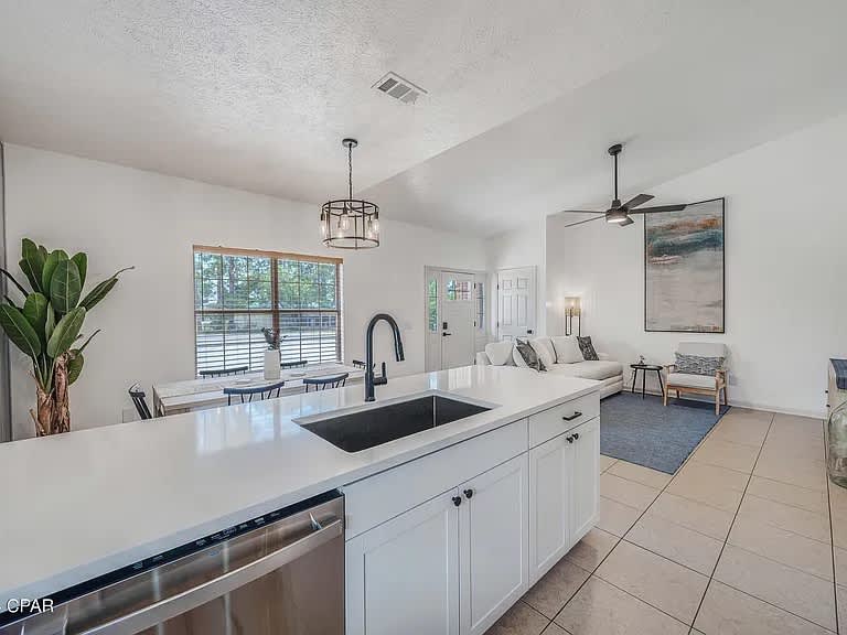 6219 Poincianna Drive – photo 3