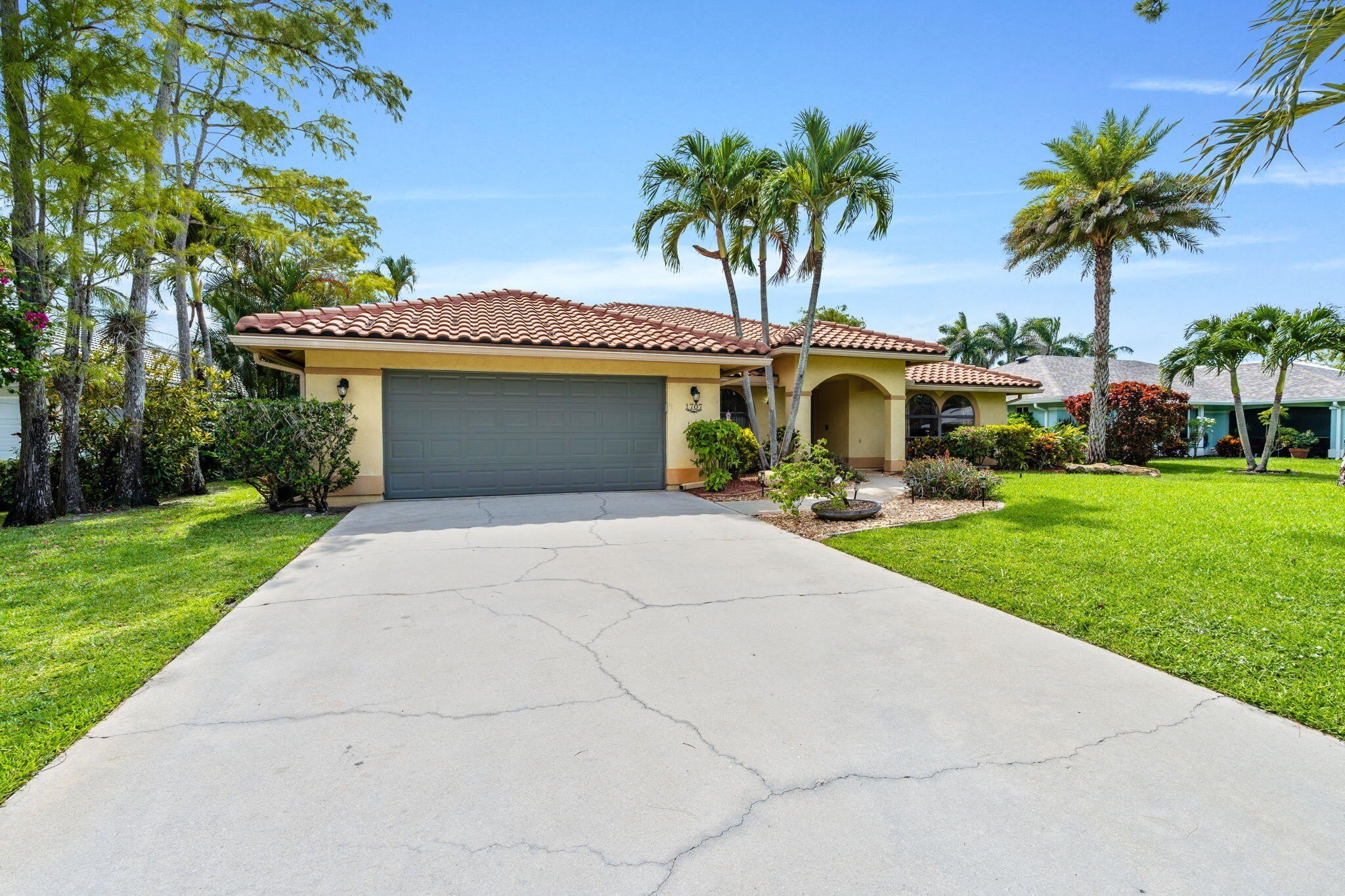 1707 Primrose Lane – photo 4