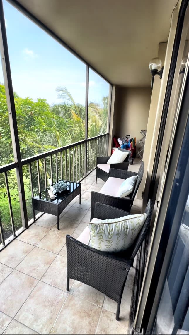 5160 Las Verdes Circle – photo 1