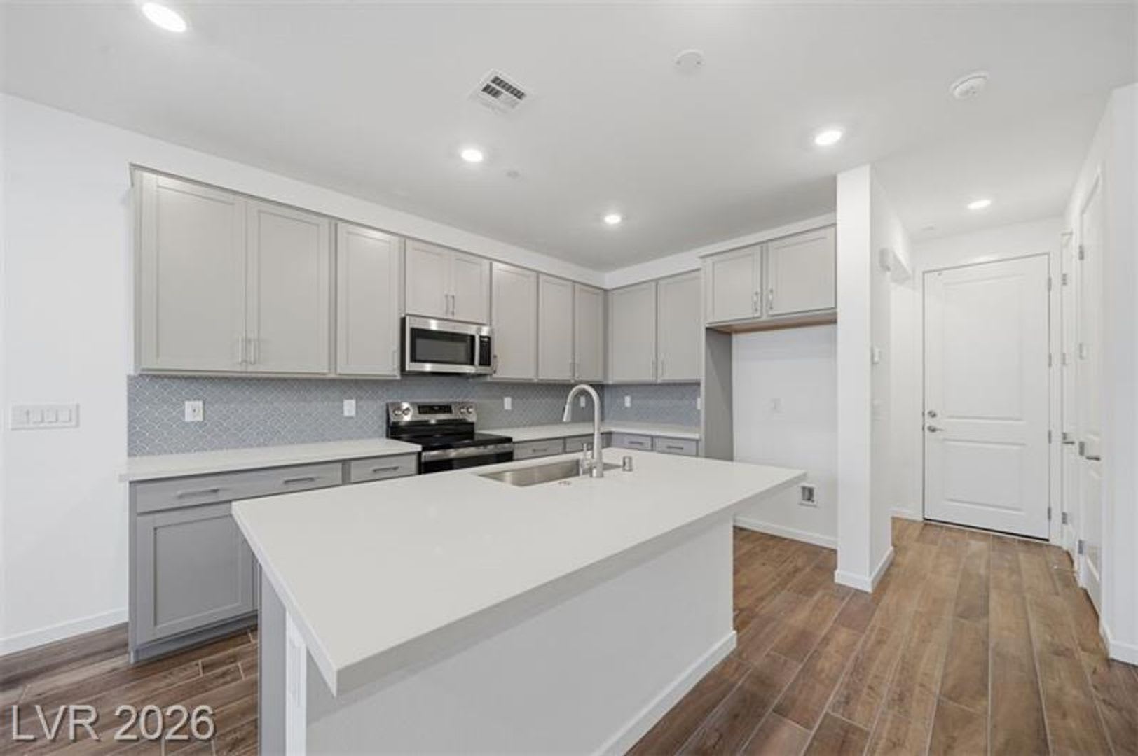 Brand New Townhome In Summerlin West 3Bd 3Bth – photo 5