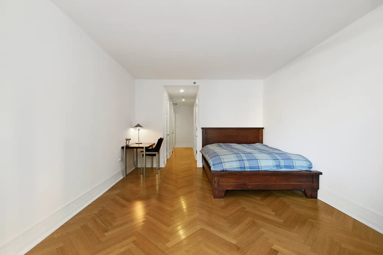 207 E 85th St Apt 25F – photo 3
