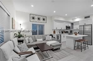 1786 SW 9th St – photo 2